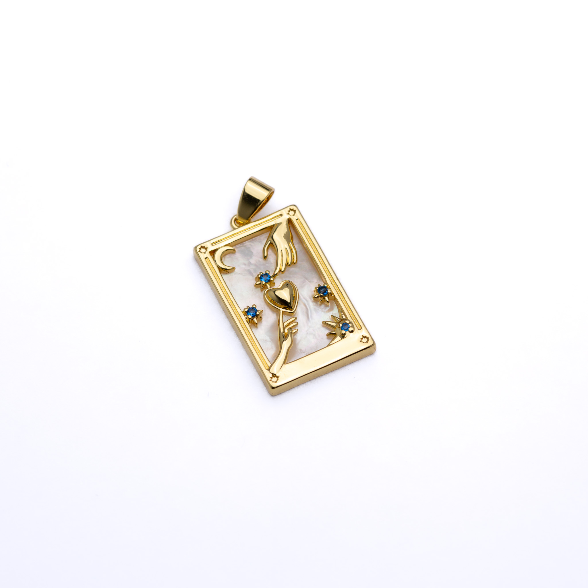 20876 Heart Offering Shell Pendant