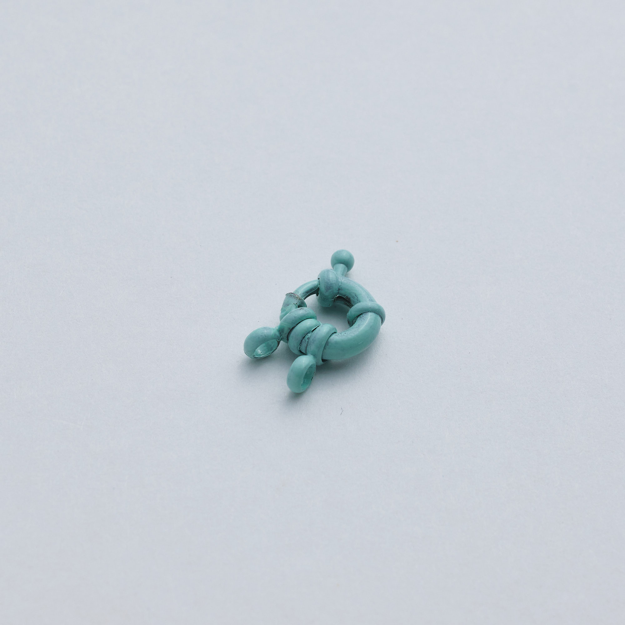 10689 Sky Blue Sailor Clasp