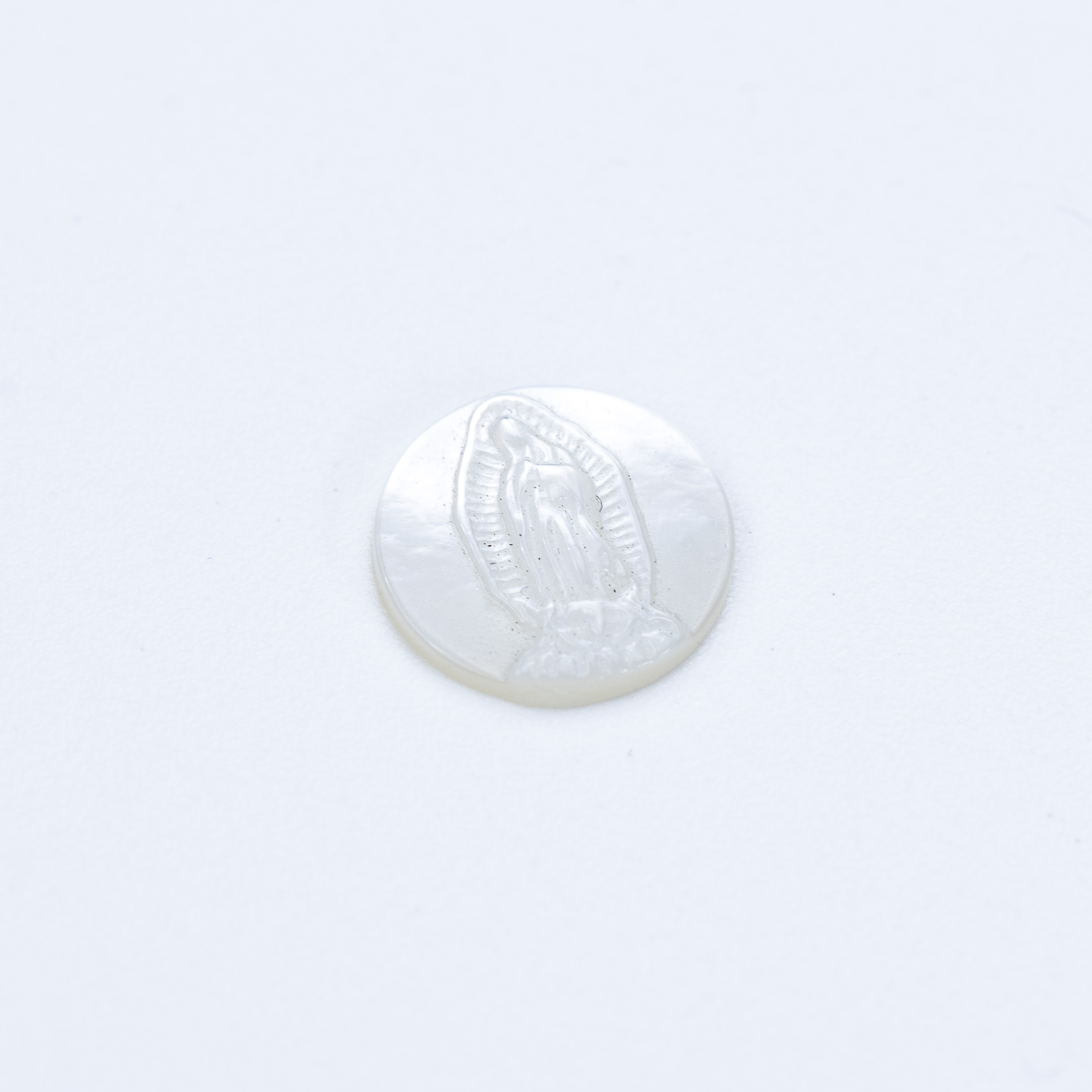 Shell Scapular Guadalupe Round